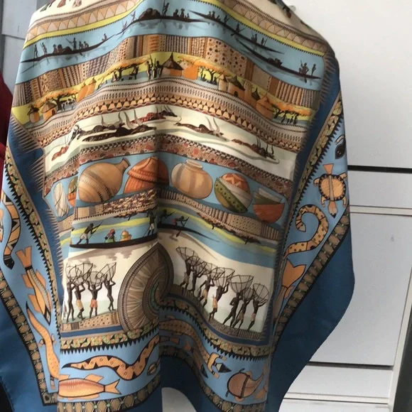 Hermes scarf - Picture 5 of 17